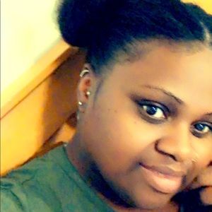 Meet your Posher, K. danielle